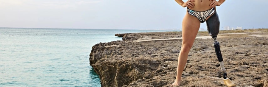 Brenna Huckaby : portrait de Brenna Huckaby, athlète paralympique et première sportive handicapée à poser pour Sport Illustrated Swimsuit